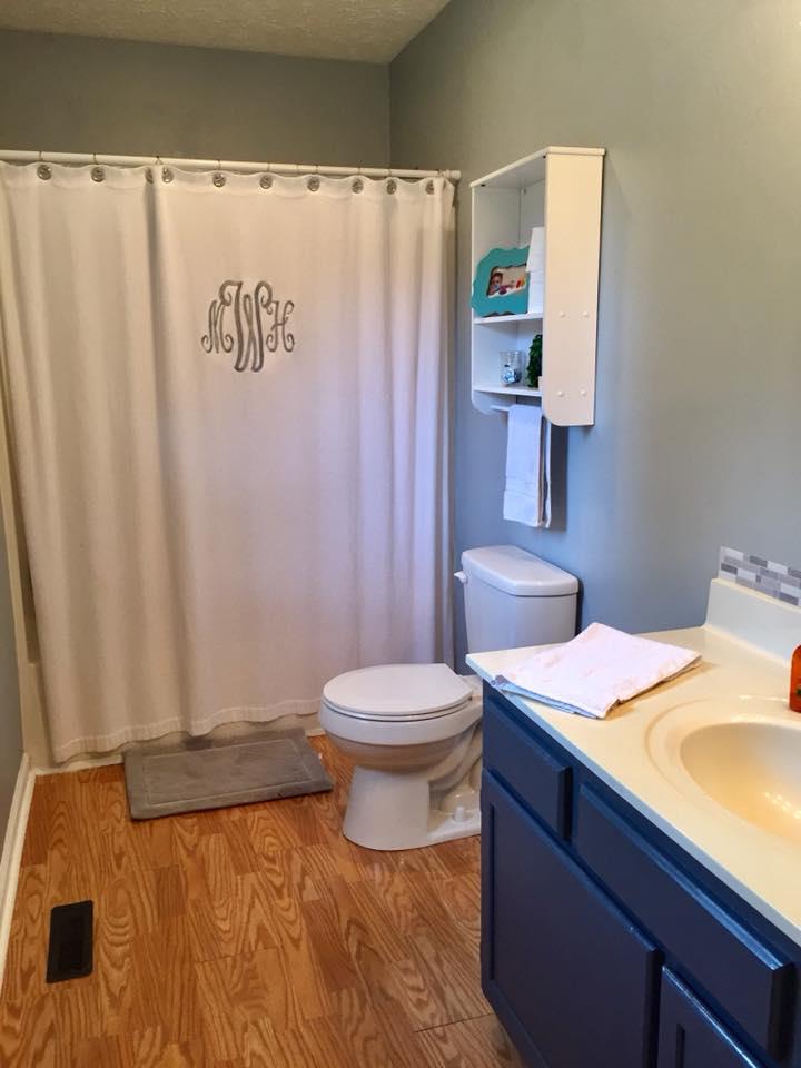 795 Old Seminary Road Manchester, TN 37355 - Photo 11 of 19 Master Bath in downstairs BR