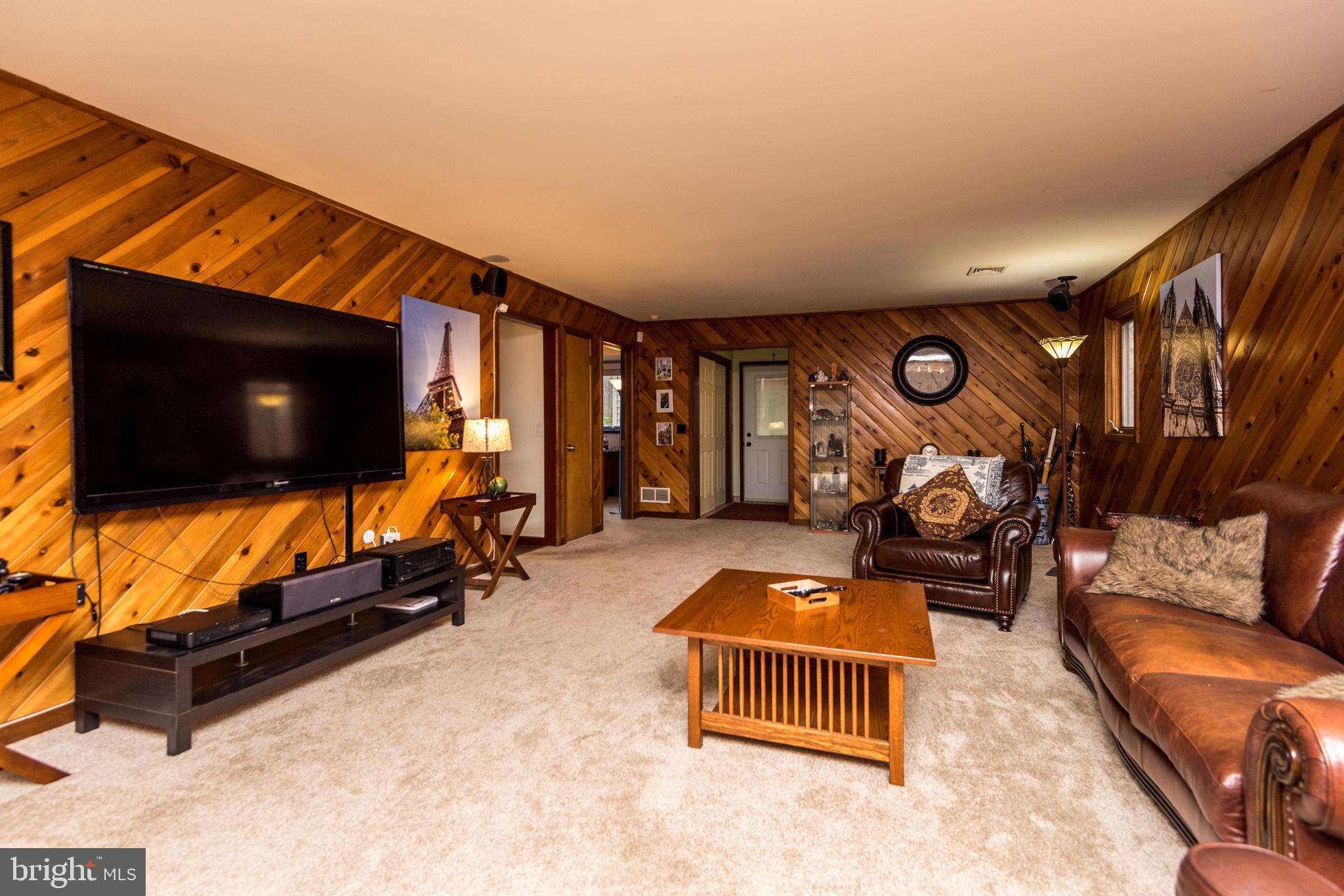 1392 Cobbler Road Quakertown, PA 18951 - Photo 4 of 65 Gallery Image 4