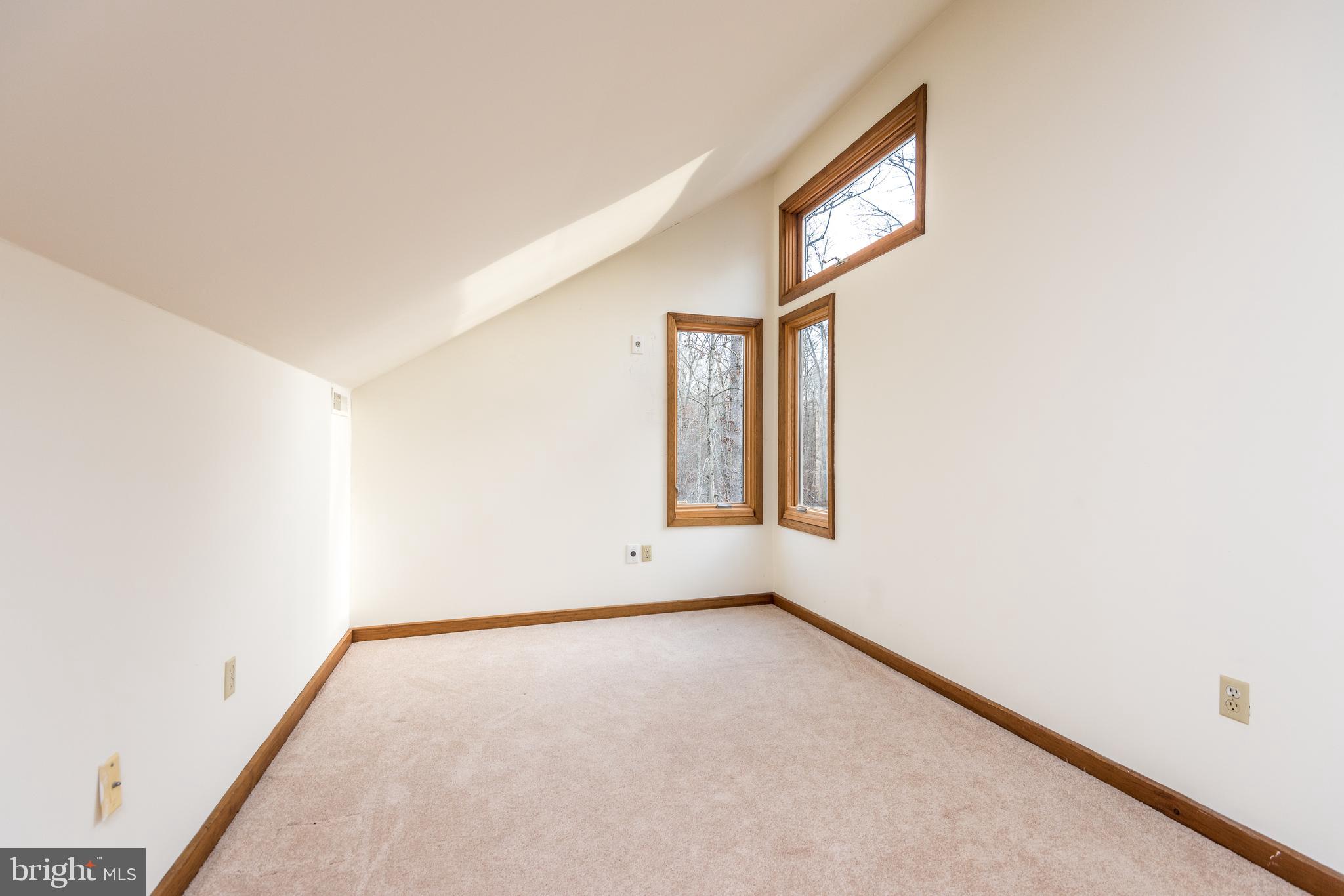 1392 Cobbler Road Quakertown, PA 18951 - Photo 38 of 65 Gallery Image 38