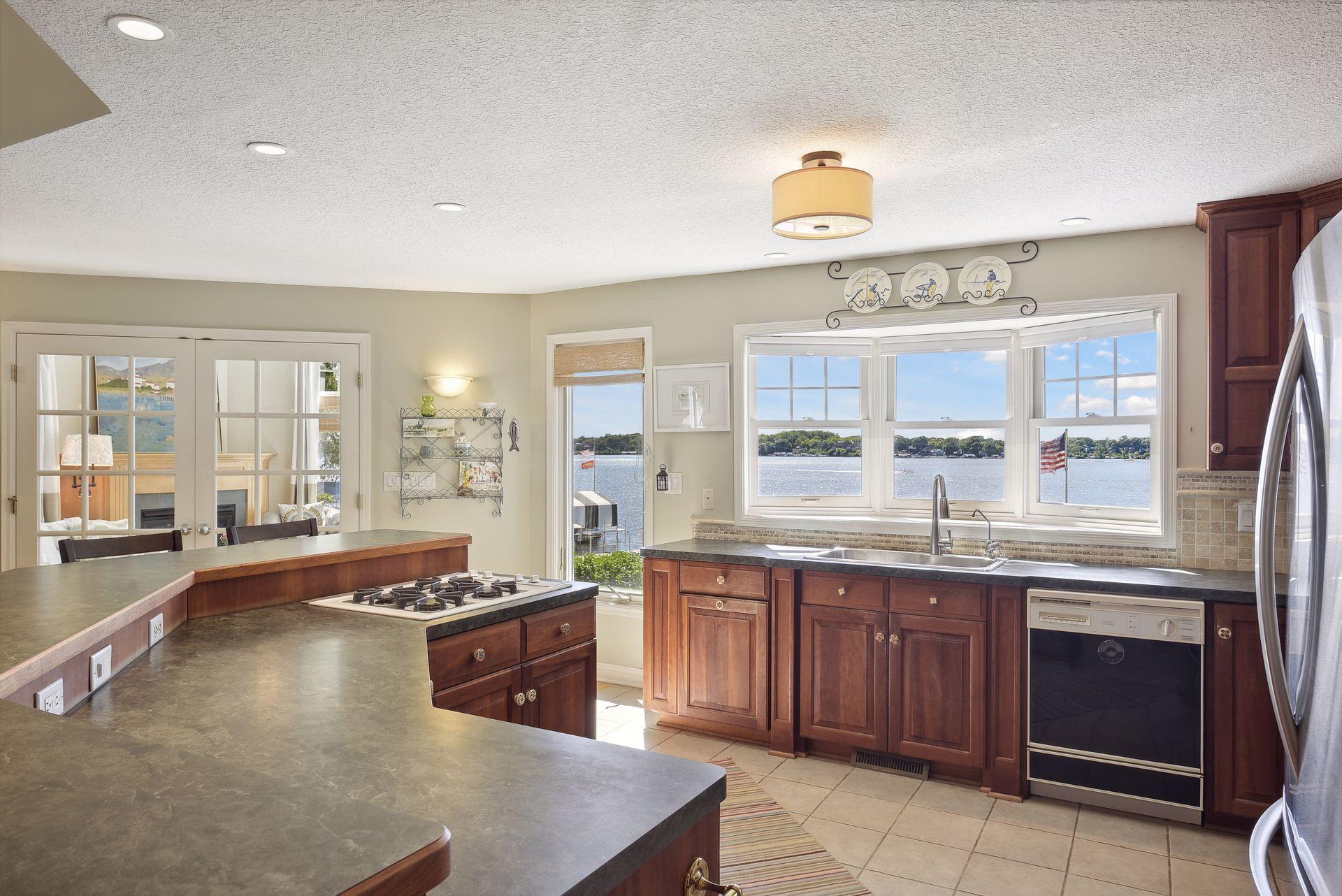 2617 Casco Point Road Orono, MN 55391 - Photo 13 of 56 Gallery Image 13