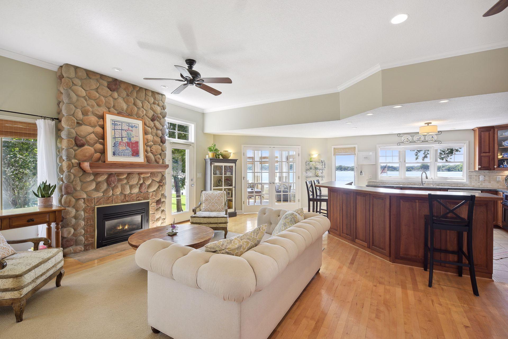 2617 Casco Point Road Orono, MN 55391 - Photo 10 of 56 Gallery Image 10