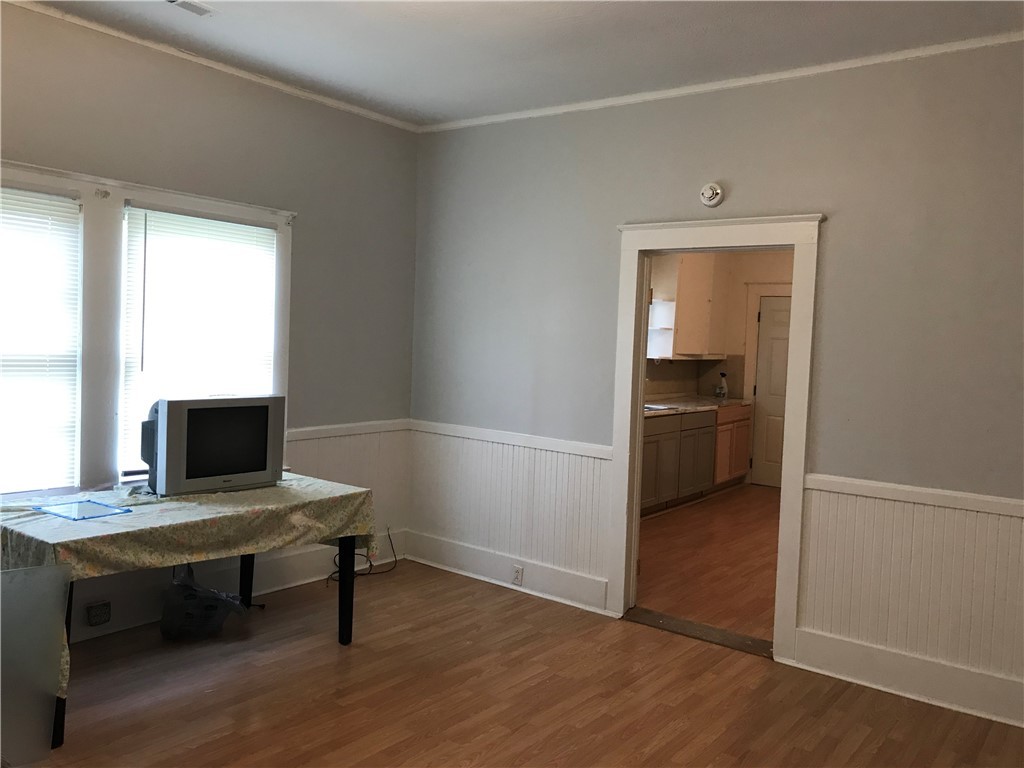140 Riley Street Anderson, SC 29624 - Photo 2 of 15 Gallery Image 2
