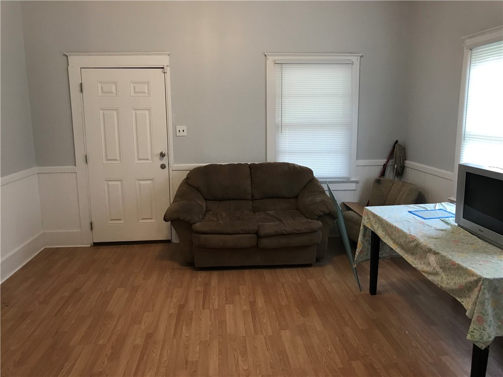 140 Riley Street Anderson, SC 29624 - Photo 3 of 15 Gallery Image 3