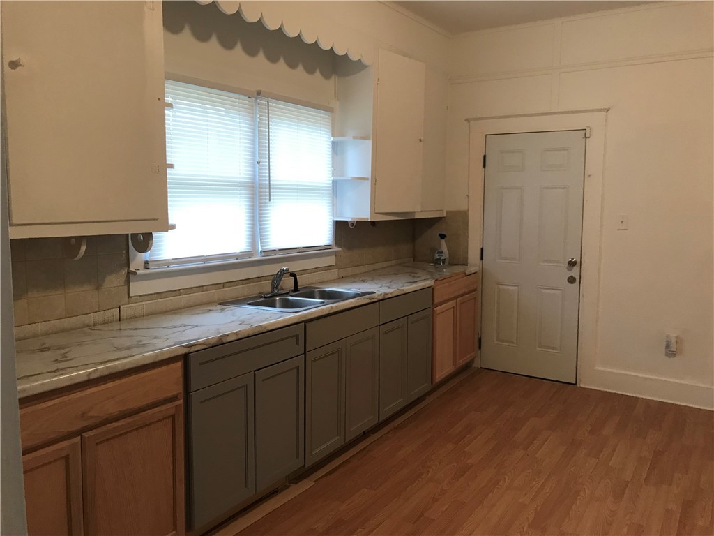 140 Riley Street Anderson, SC 29624 - Photo 6 of 15 Gallery Image 6