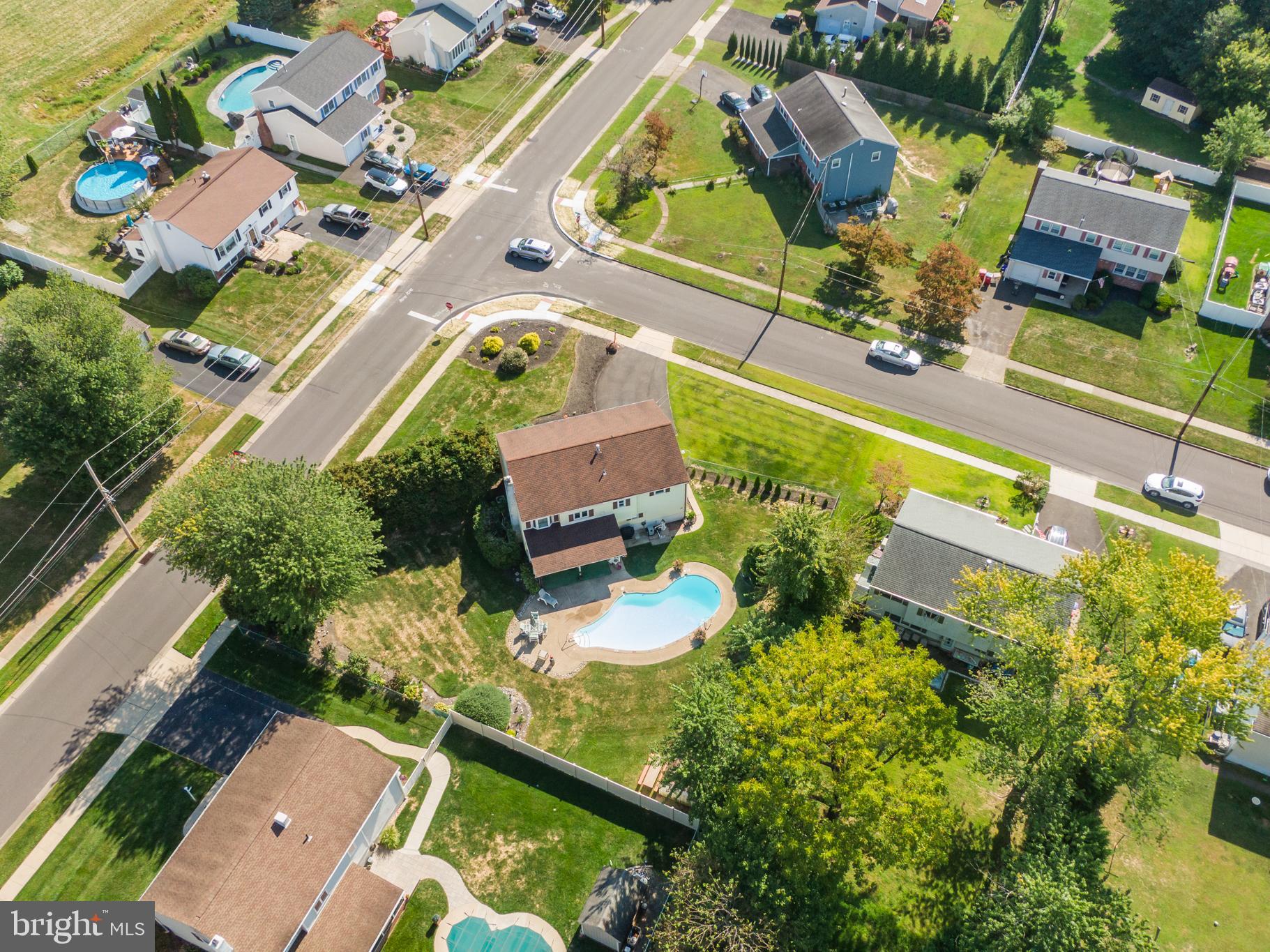 564 Byron Road Warminster, PA 18974 - Photo 46 of 49 an aerial view of residential house with outdoor space and swimming pool