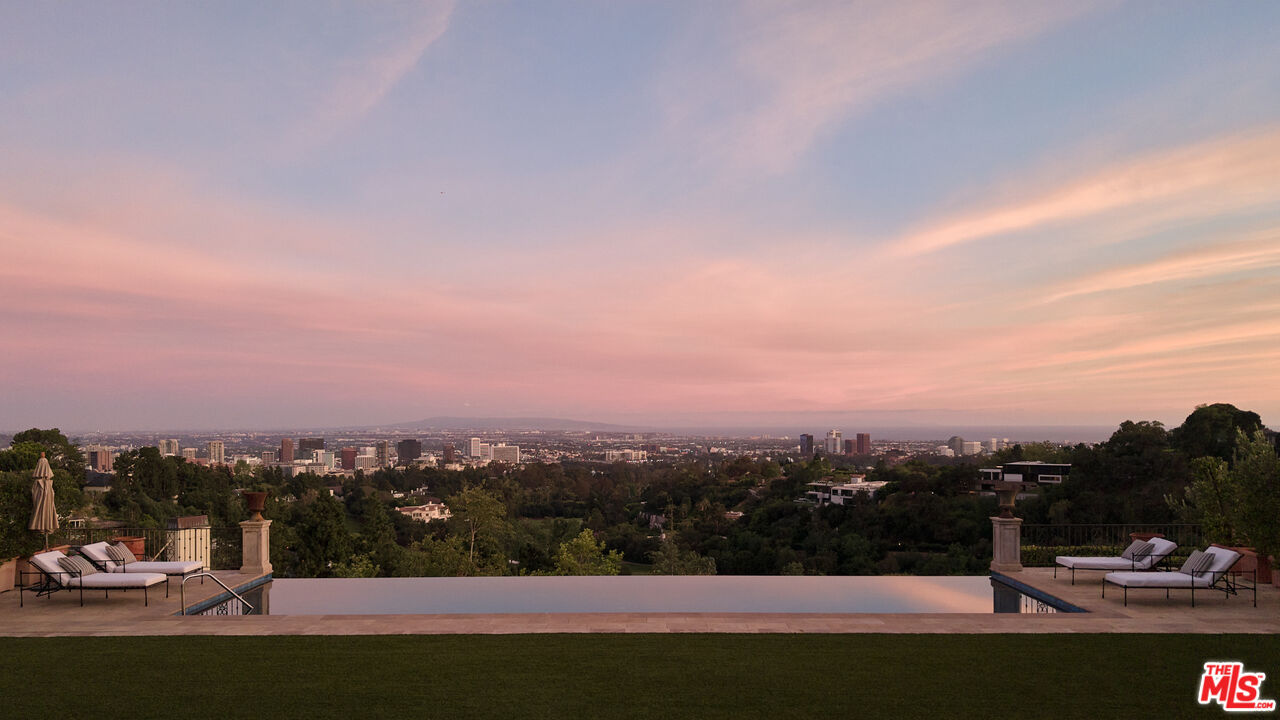 10939 Chalon Road Los Angeles, CA 90077 - Photo 2 of 24 a view of a city