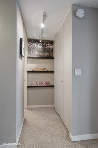 655 West Irving Park Road, Unit 1007 Chicago, IL 60613 - Photo 17 of 21
