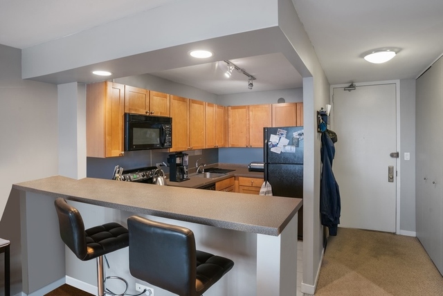 655 West Irving Park Road, Unit 1007 Chicago, IL 60613 - Photo 7 of 21