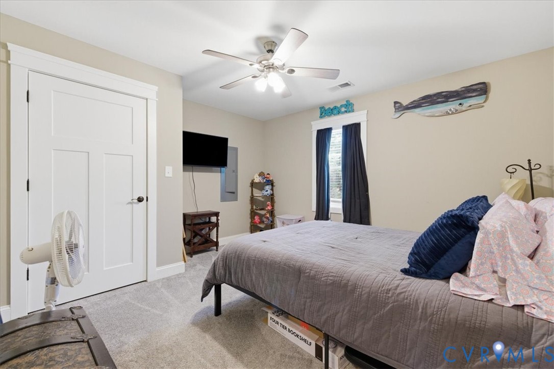 621 Horseshoe Road Jarratt, VA 23867 - Photo 23 of 29