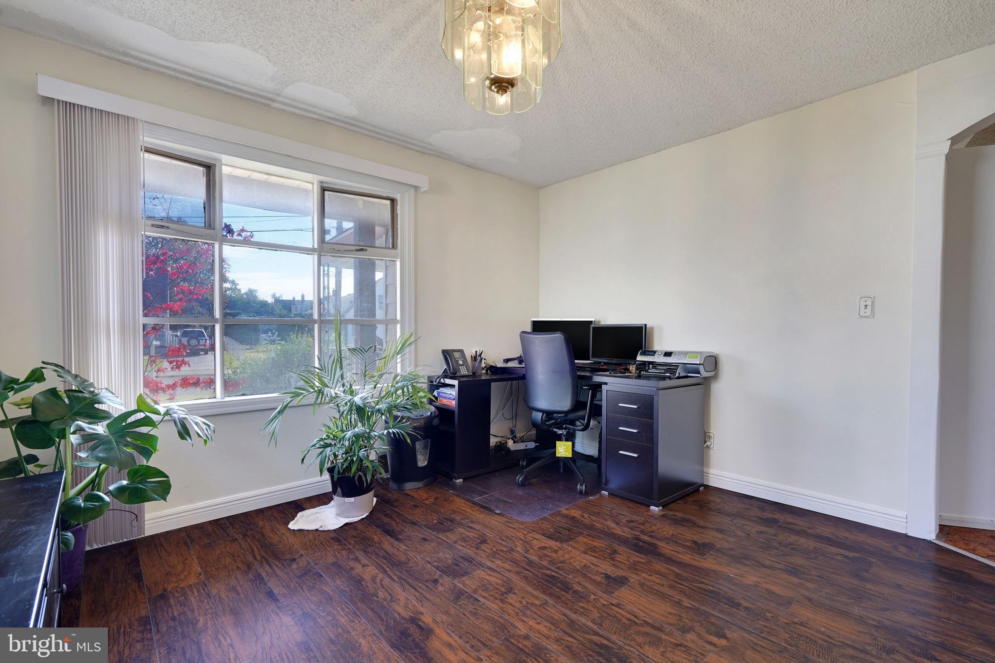 59 Axford Road Trenton, NJ 08610 - Photo 14 of 42 Dining / or Home Office