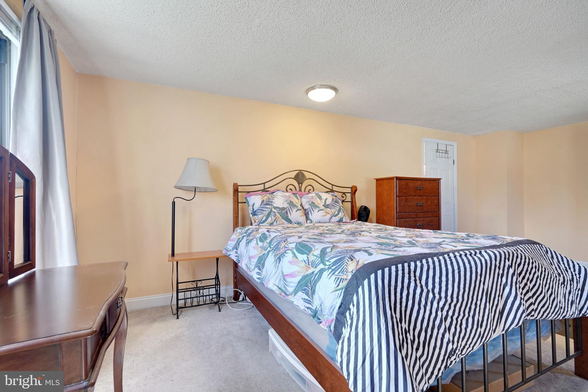 59 Axford Road Trenton, NJ 08610 - Photo 23 of 42 Bedroom 4 - Master - Second Floor