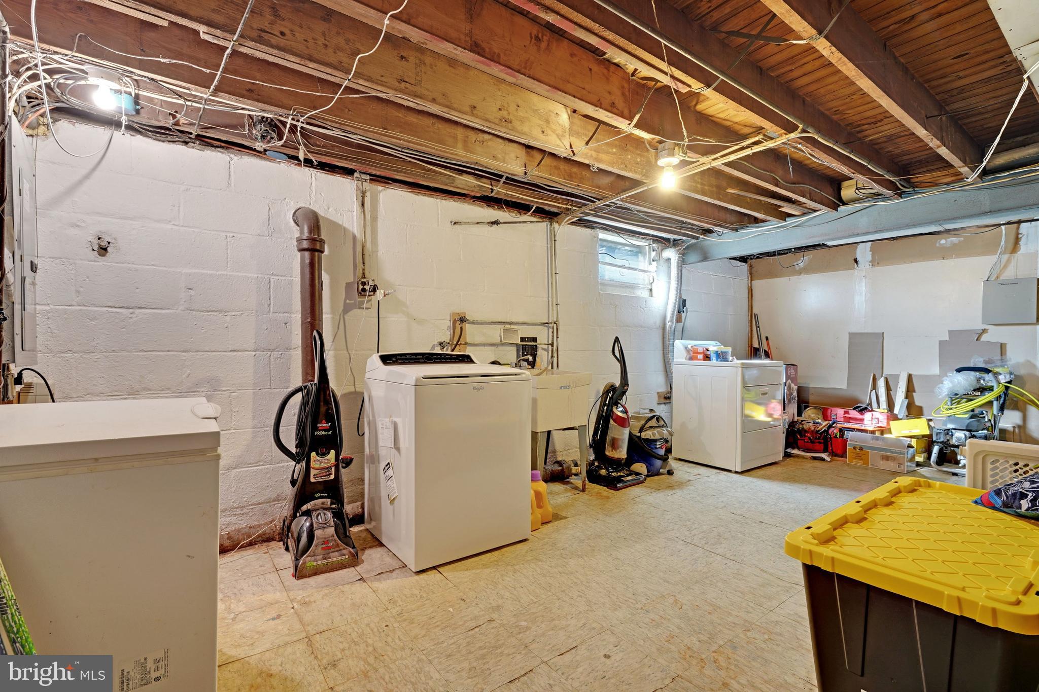 59 Axford Road Trenton, NJ 08610 - Photo 27 of 42 Basement - Laundry Area