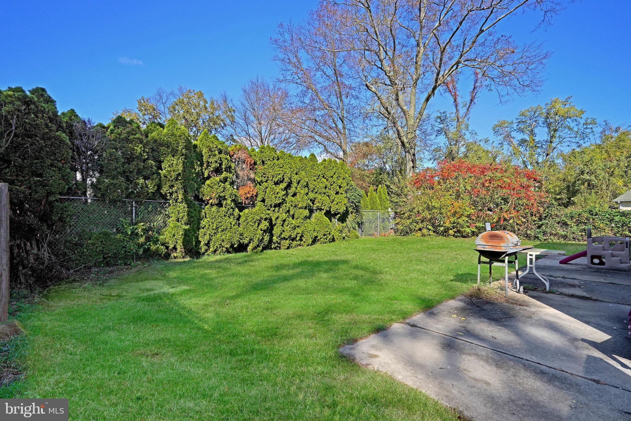 59 Axford Road Trenton, NJ 08610 - Photo 35 of 42 Backyard