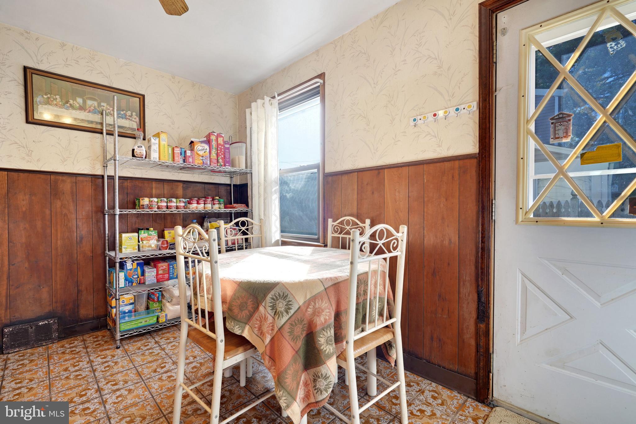 59 Axford Road Trenton, NJ 08610 - Photo 10 of 42 Kitchen