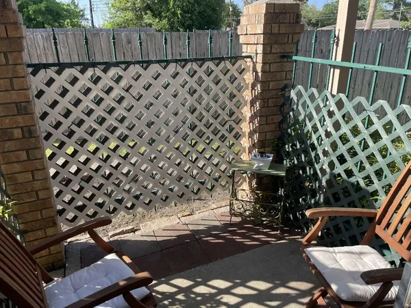 $84,800 | 3770 Loverswood Drive, Unit 1010, Houston, TX 77014