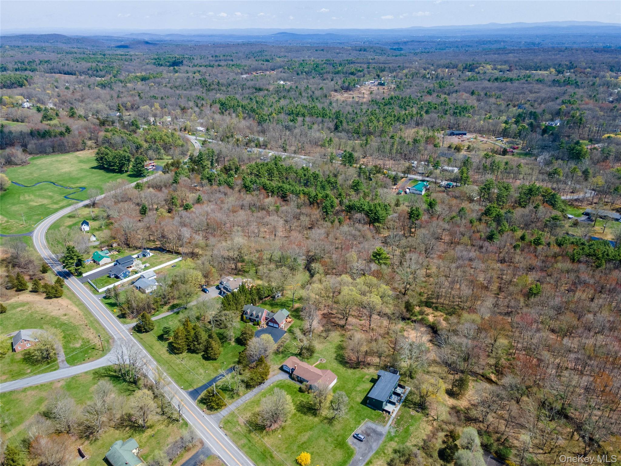 1044 Blue Mountain Road Saugerties, NY 12477 - Photo 31 of 32
