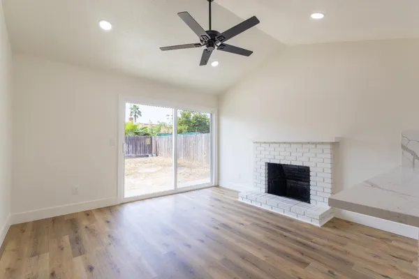 $384,900 | 3094 Timmy Avenue, Clovis, CA 93612