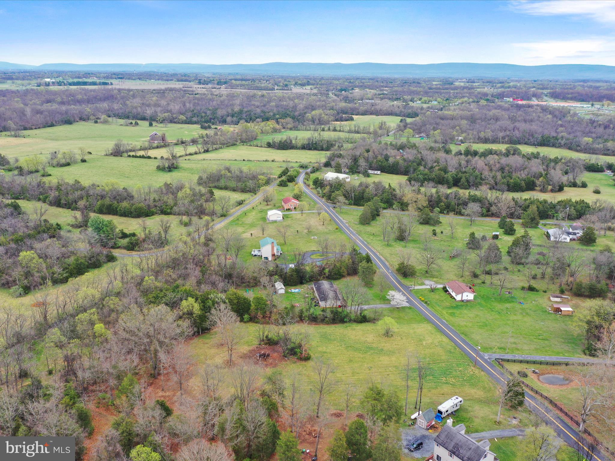 Summit Point Rd Summit Point Summit Point, WV 25446 - Photo 3 of 26 a view of a city