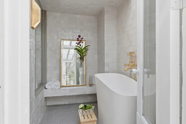 $2,150,000 | 153 Washington Street, St. Augustine, FL 32084