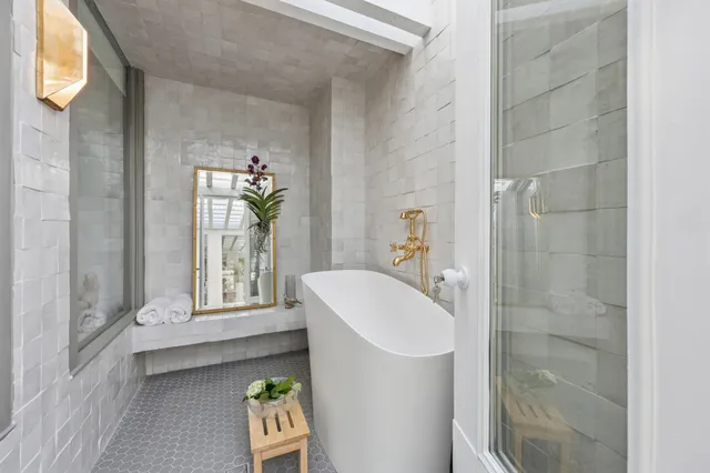 $2,150,000 | 153 Washington Street, St. Augustine, FL 32084