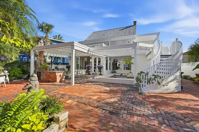 $2,150,000 | 153 Washington Street, St. Augustine, FL 32084