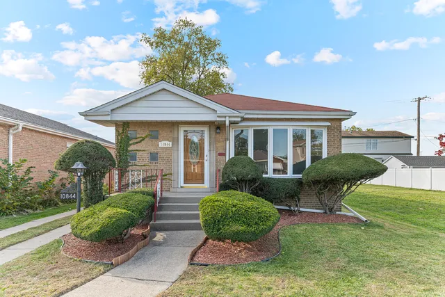 $279,900 | 10844 South Morgan Street, Chicago, IL 60643