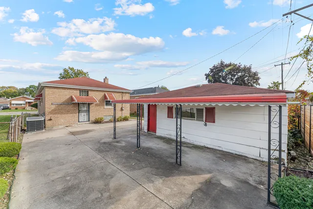 $279,900 | 10844 South Morgan Street, Chicago, IL 60643