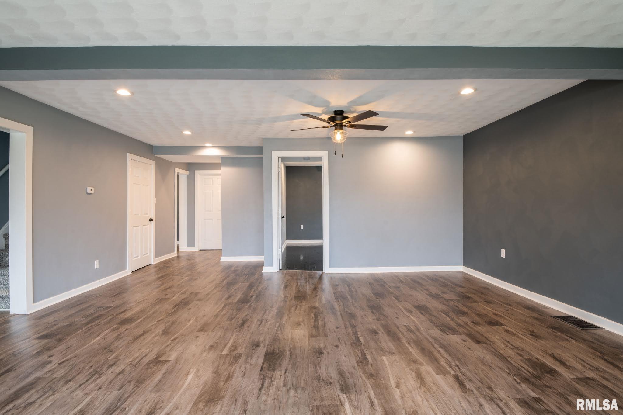 13892 North Manito Road Manito, IL 61546 - Photo 12 of 48 Gallery Image 12