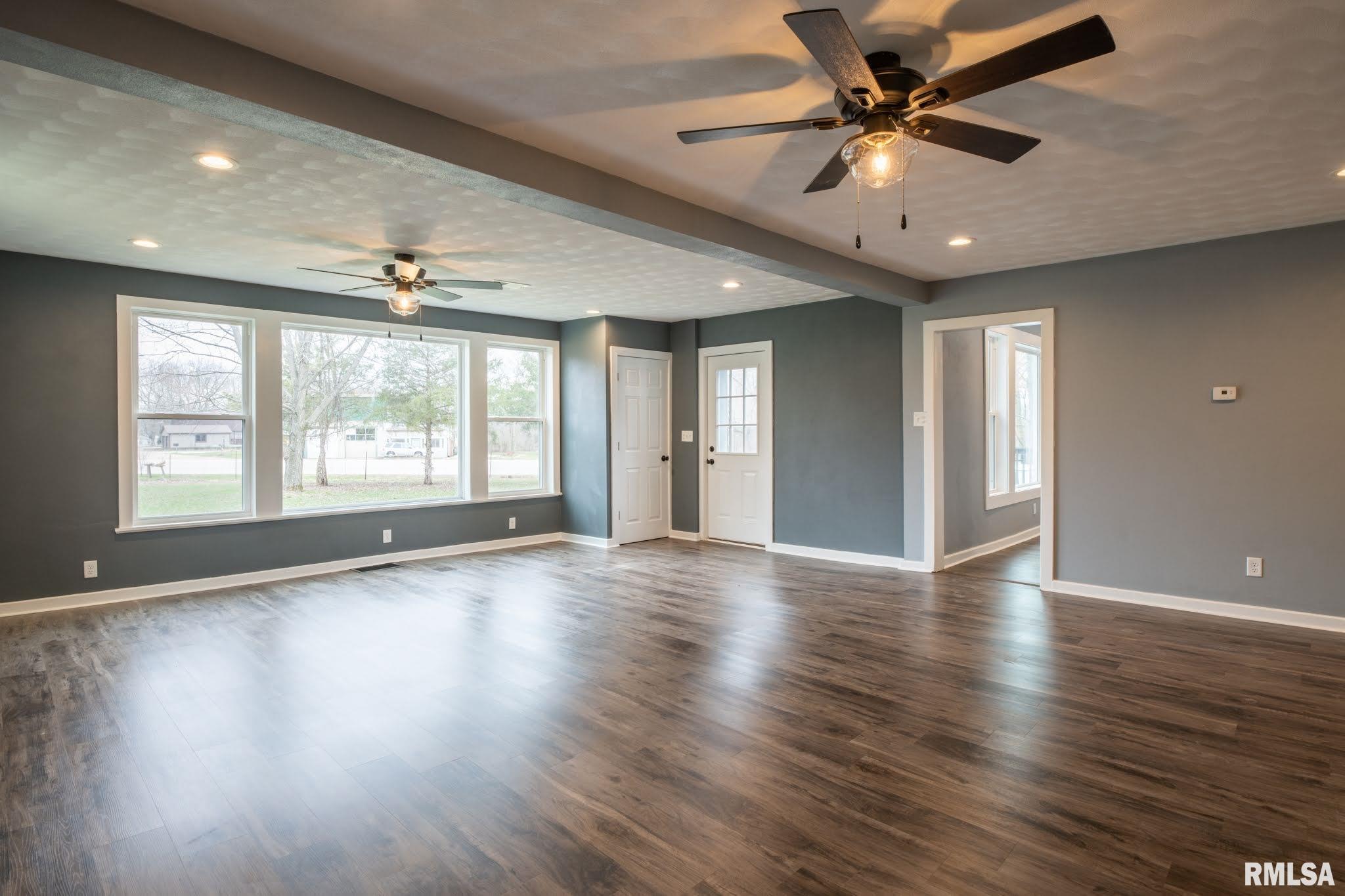 13892 North Manito Road Manito, IL 61546 - Photo 9 of 48 Gallery Image 9