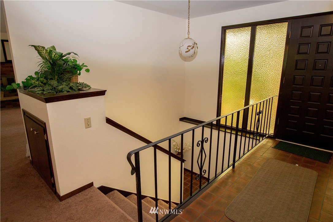 14537 Southeast 183rd Street Renton, WA 98058 - Photo 13 of 22 Gallery Image 13