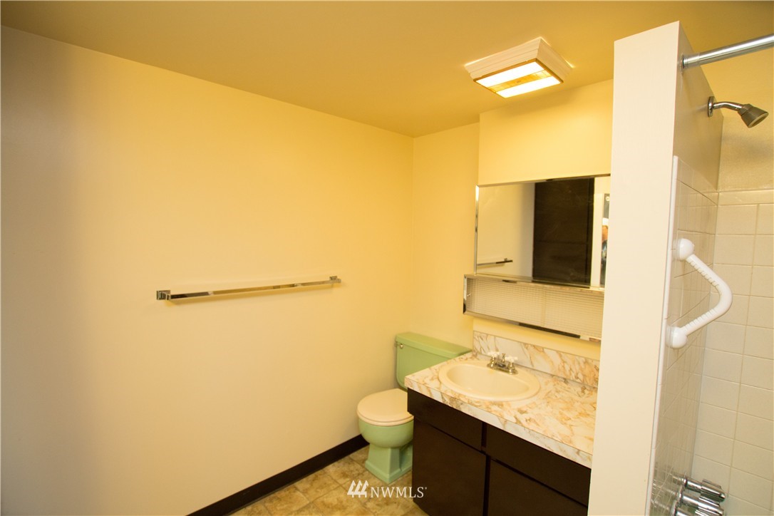 14537 Southeast 183rd Street Renton, WA 98058 - Photo 19 of 22 Gallery Image 19