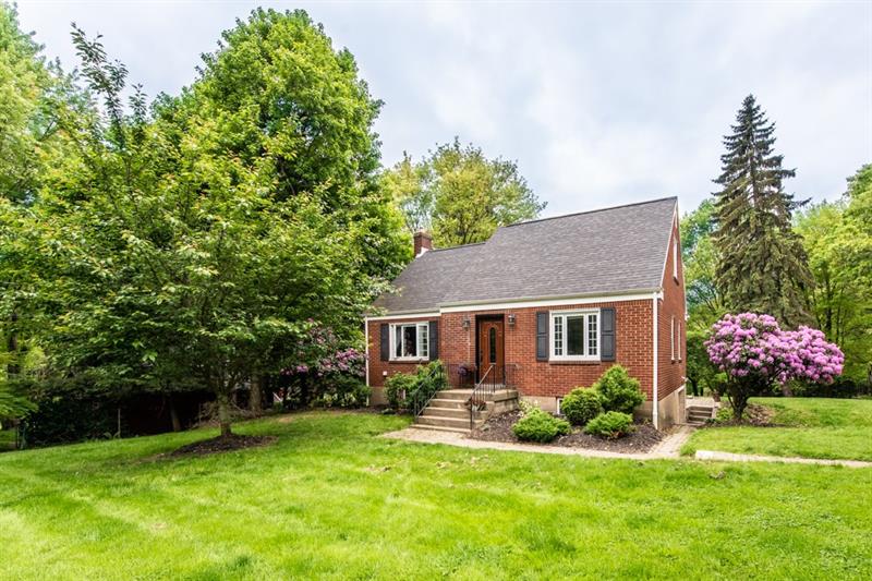 10089 Grubbs Road Wexford, PA 15090 - Photo 1 of 25 Larger than it looks from the road. Charming 4 sided brick home with a large yard located just minutes from North Park.