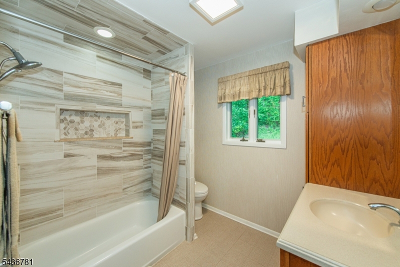 327 Pleasant Hill Road Flanders, NJ 07836 - Photo 35 of 46