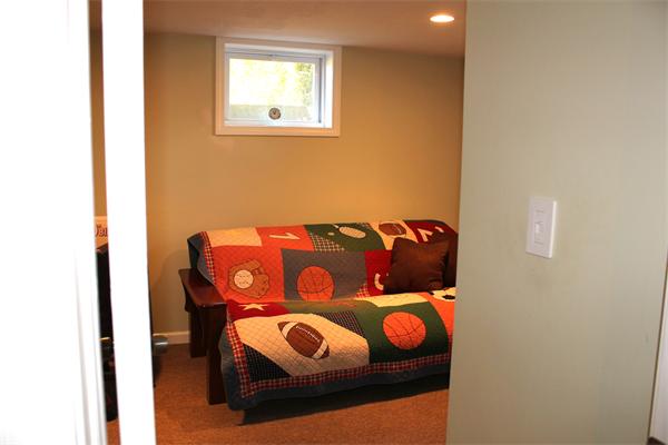 67 Marmon Street Springfield, MA 01129 - Photo 23 of 27 Gallery Image 23