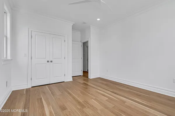 $6,499,000 | 122 Squan Beach Drive, Mantoloking, NJ 08738