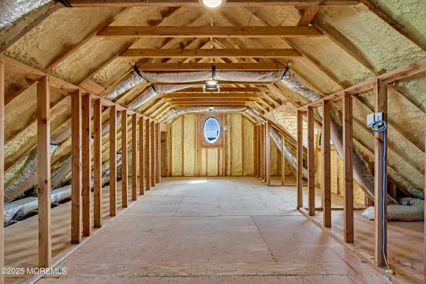 $6,499,000 | 122 Squan Beach Drive, Mantoloking, NJ 08738