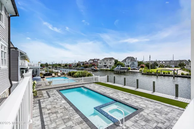$6,499,000 | 122 Squan Beach Drive, Mantoloking, NJ 08738