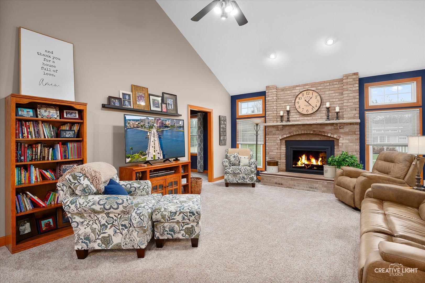 2375 North 4060th Road Sheridan, IL 60551 - Photo 4 of 32 Gallery Image 4