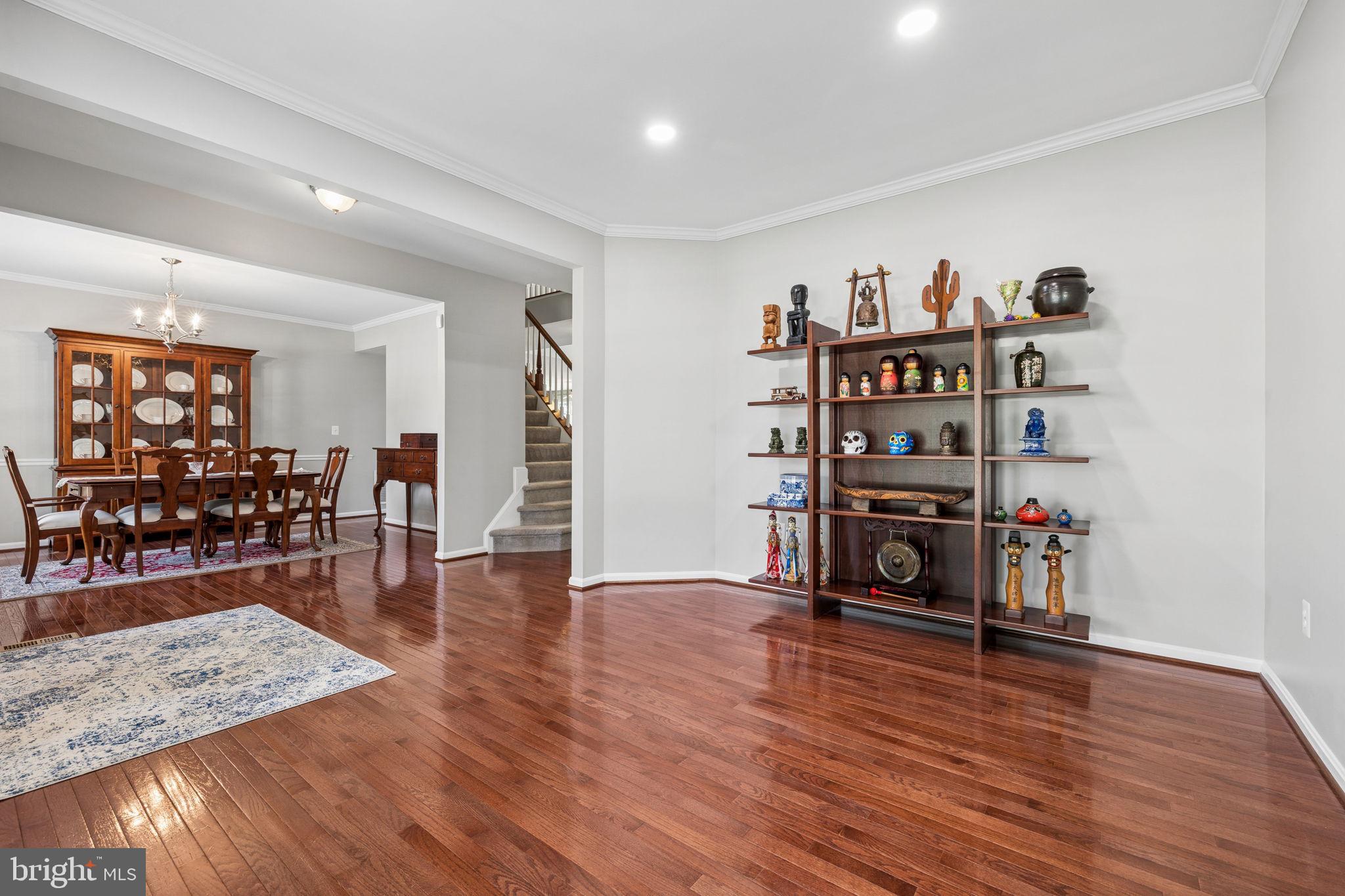 5413 Loggerhead Place Woodbridge, VA 22193 - Photo 6 of 48 Formal Living Room