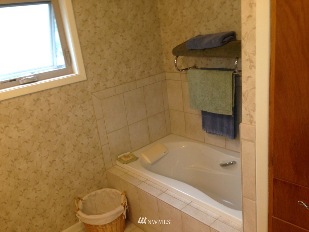 1148 West Axton Road Ferndale, WA 98248 - Photo 14 of 25 Gallery Image 14
