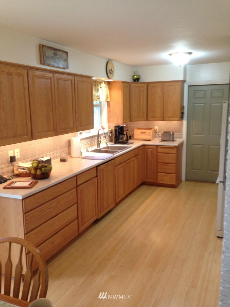 1148 West Axton Road Ferndale, WA 98248 - Photo 4 of 25 Gallery Image 4