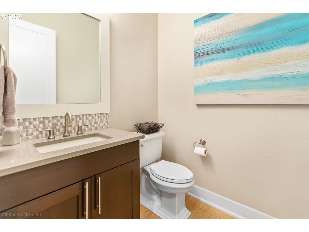 5791 Northwest Hood Loop Camas, WA 98607 - Photo 16 of 29 Gallery Image 16