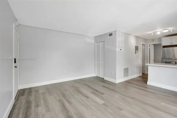 $2,050 | 7241 Miami Lakes Drive, Unit D14, Miami Lakes, FL 33014