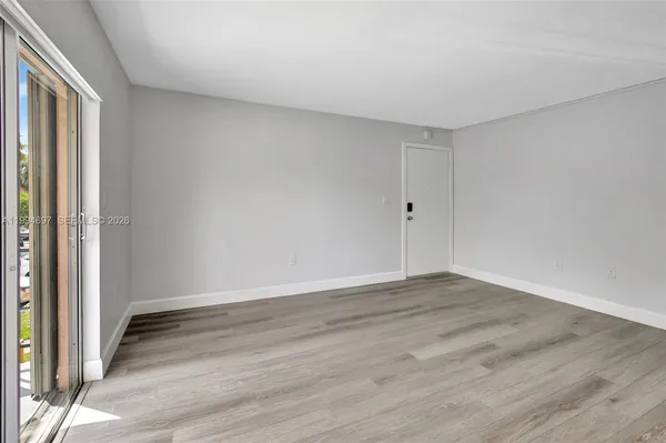 $2,050 | 7241 Miami Lakes Drive, Unit D14, Miami Lakes, FL 33014