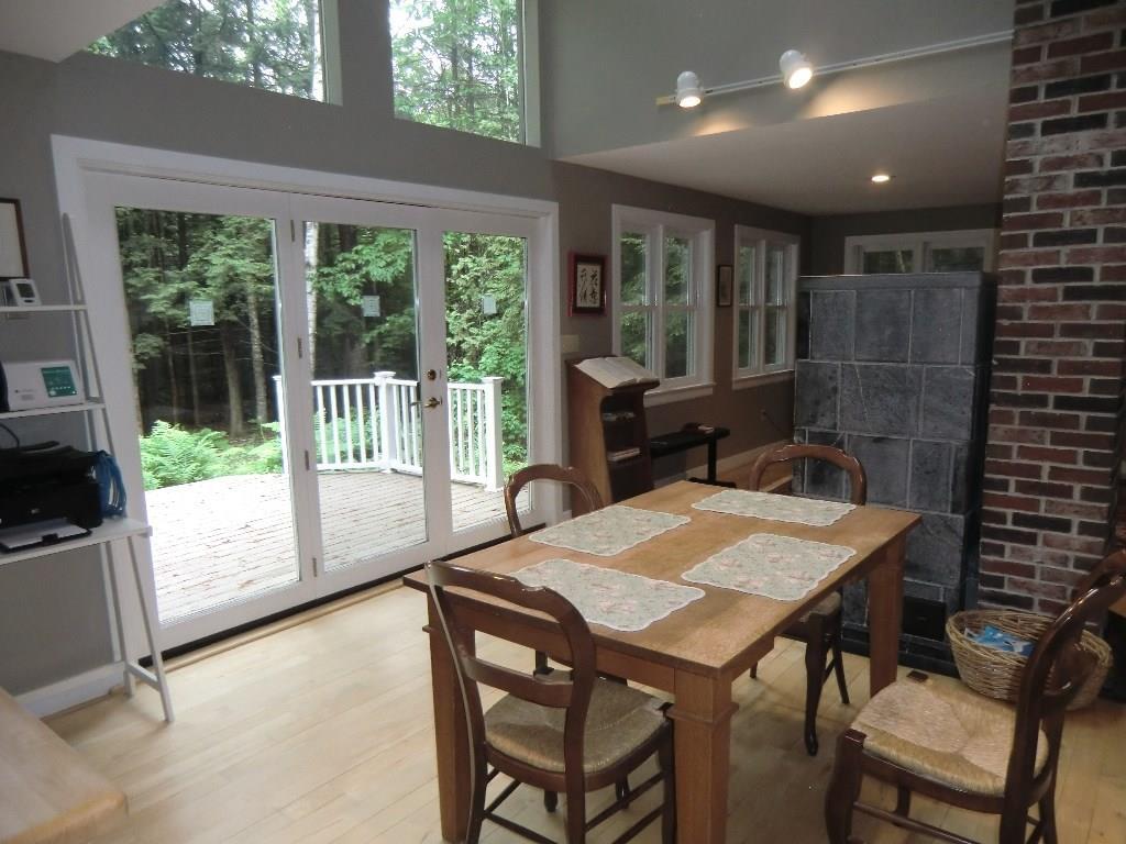 200 Bartlett Road Sidney, ME 04330 - Photo 6 of 20 Dining
