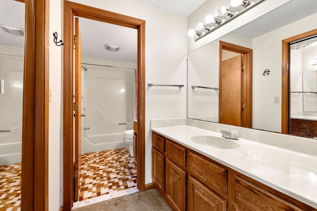 174 Lowell Road, Unit 71 Mashpee, MA 02649 - Photo 18 of 25 Gallery Image 18