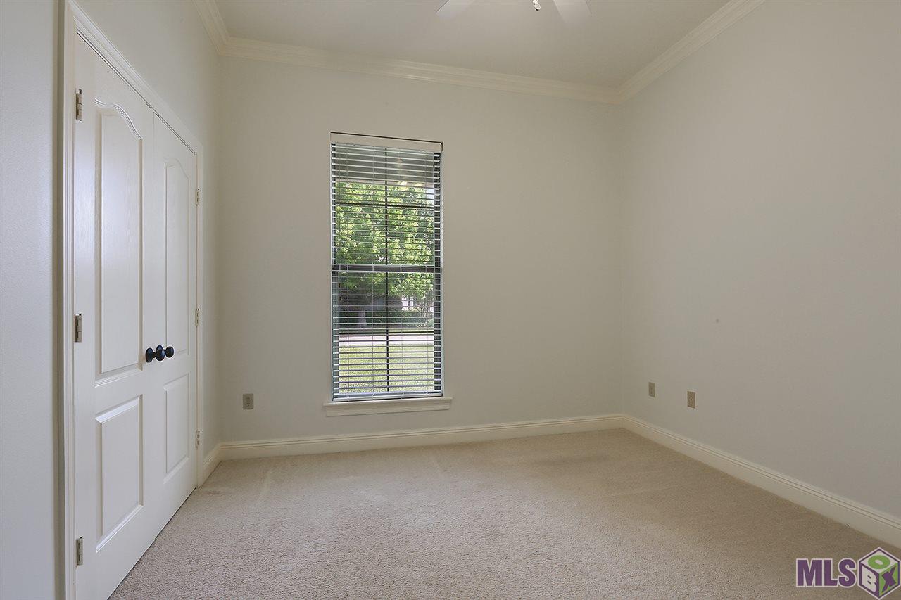 1273 East Stanwick Place Baton Rouge, LA 70810 - Photo 8 of 9 Gallery Image 8
