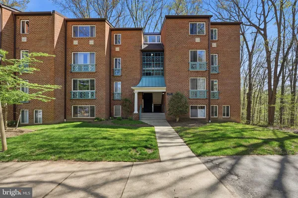 $255,000 | 11805 Breton Court, Unit 1A, Reston, VA 20191