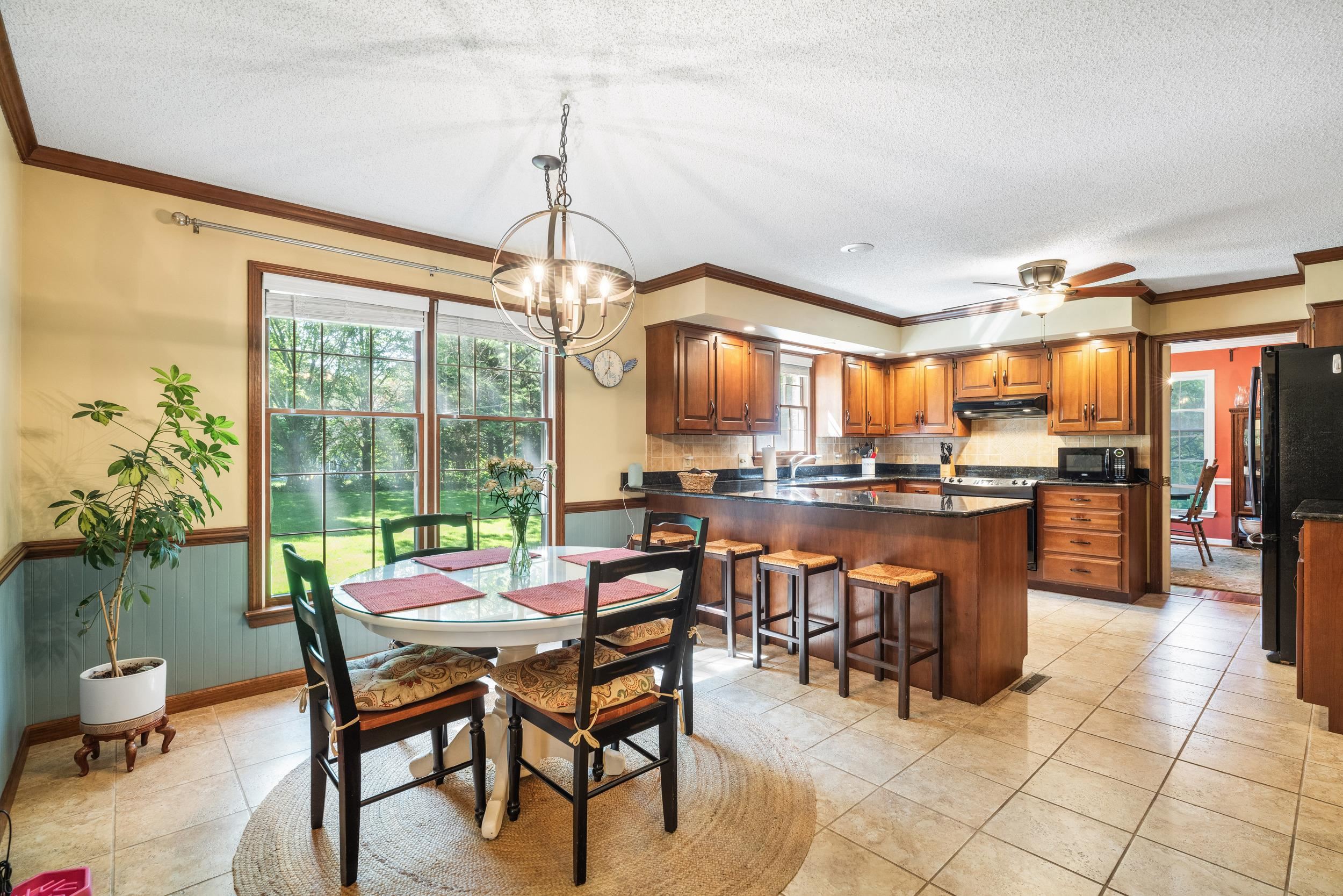1404 Massanetta Springs Road Harrisonburg, VA 22801 - Photo 5 of 66