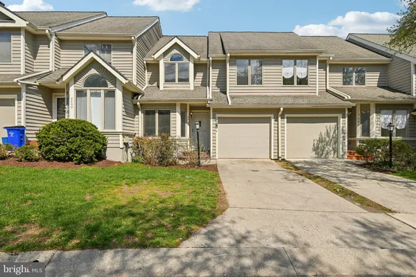 $500,000 | 5095 Columbia Road, Unit 16, Columbia, MD 21044